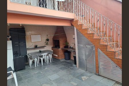 Casa à venda com 198m², 3 quartos e 2 vagas