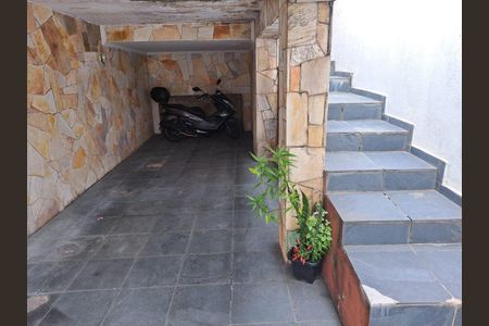 Casa à venda com 3 quartos, 198m² em Jardim Paraventi, Guarulhos