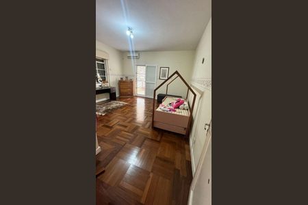 Casa à venda com 324m², 5 quartos e 2 vagas