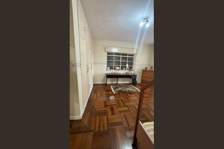 Casa à venda com 324m², 5 quartos e 2 vagas