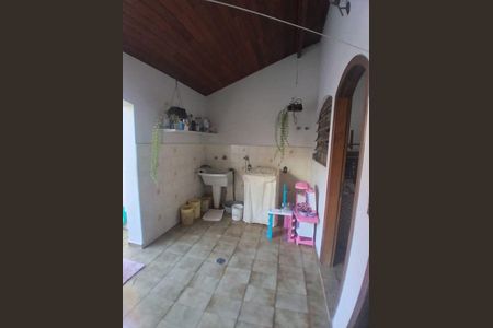 Casa à venda com 4 quartos, 330m² em Jardim Virginia Bianca, São Paulo