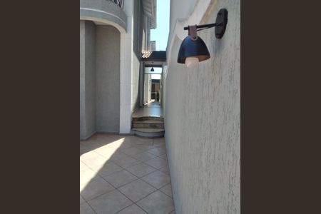 Casa à venda com 3 quartos, 280m² em Parque Renato Maia, Guarulhos