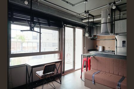 Estúdio de kitnet/studio à venda com 1 quarto, 30m² em Vila Madalena, São Paulo