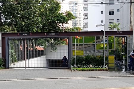 Studio à venda com 30m², 1 quarto e 1 vaga Studio à venda com 30m², 1 quarto e 1 vagaEntrada