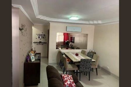 Casa à venda com 3 quartos, 188m² em Vila Mazzei, São Paulo