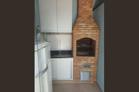 Casa à venda com 128m², 4 quartos e 4 vagas