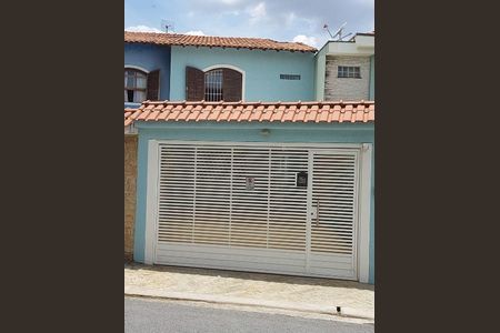 Casa à venda com 128m², 4 quartos e 4 vagas