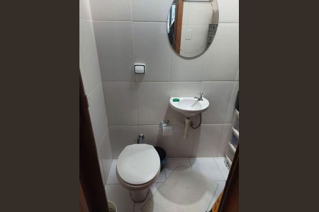 Casa à venda com 128m², 4 quartos e 4 vagas