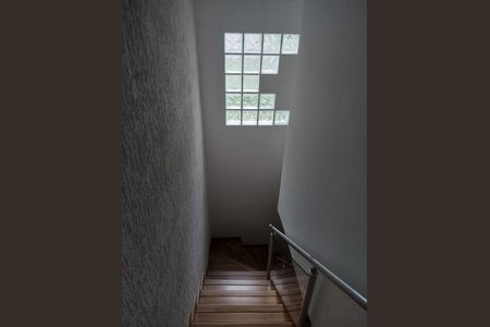 Casa à venda com 128m², 4 quartos e 4 vagas