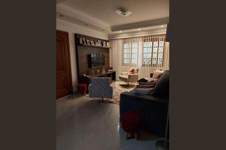 Casa à venda com 4 quartos, 128m² em Parada Inglesa, São Paulo
