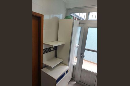 Casa à venda com 128m², 4 quartos e 4 vagas