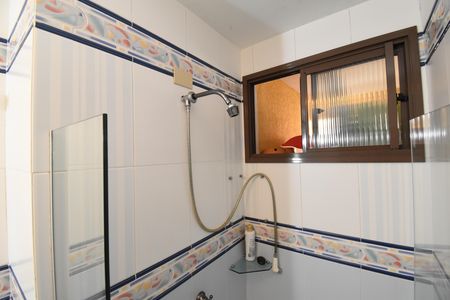 Casa de condomínio à venda com 200m², 4 quartos e 2 vagasBanheiro 3