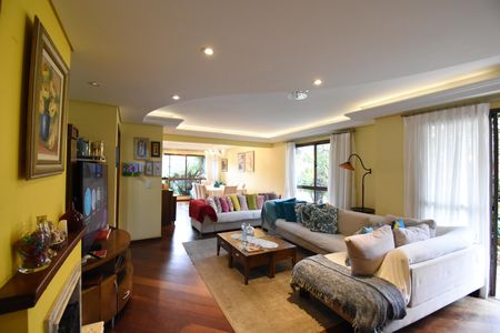 Casa de condomínio à venda com 200m², 4 quartos e 2 vagasSala