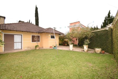Casa de condomínio à venda com 200m², 4 quartos e 2 vagasÁrea externa