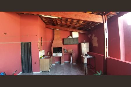 Casa à venda com 4 quartos, 147m² em Vila Constança, São Paulo