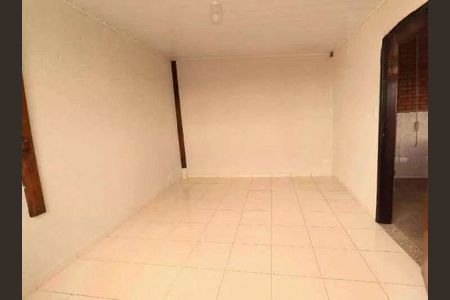 Casa à venda com 3 quartos, 300m² em Vila Carrão, São Paulo
