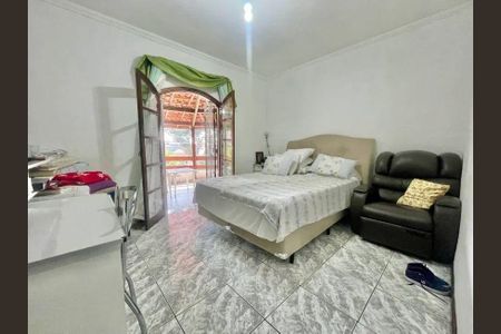 Casa à venda com 140m², 3 quartos e 3 vagas
