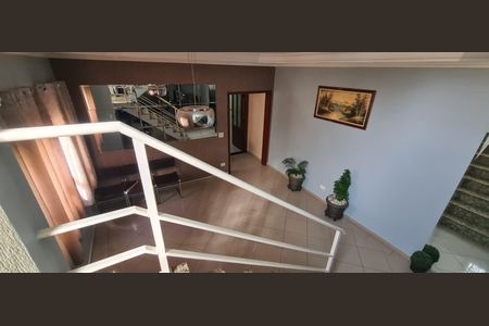 Casa à venda com 192m², 3 quartos e 4 vagas