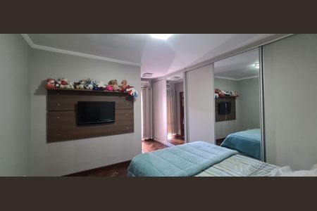 Casa à venda com 192m², 3 quartos e 4 vagas