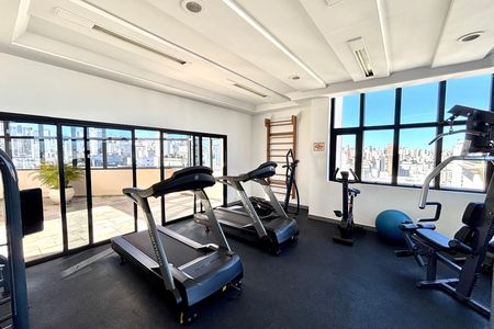 Apartamento para alugar com 33m², 1 quarto e 1 vaga Apartamento para alugar com 33m², 1 quarto e 1 vagaÁrea comum - Academia