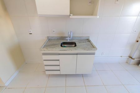 Apartamento para alugar com 71m², 3 quartos e 2 vagas Apartamento para alugar com 71m², 3 quartos e 2 vagasCOZINHA