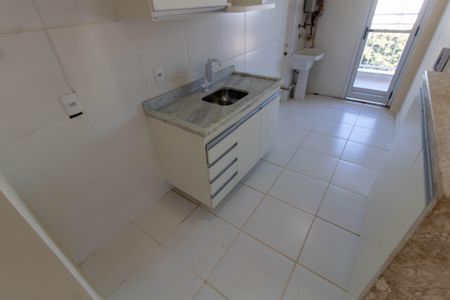 Apartamento para alugar com 71m², 3 quartos e 2 vagas Apartamento para alugar com 71m², 3 quartos e 2 vagasCOZINHA