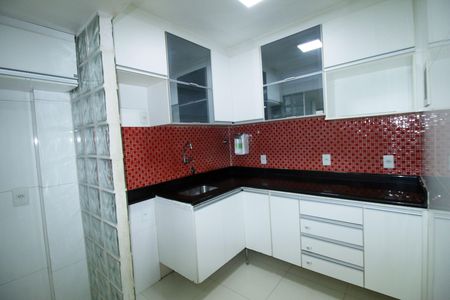 Apartamento à venda com 67m², 2 quartos e sem vagaCozinha
