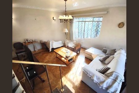 Casa à venda com 3 quartos, 154m² em Jardim São Paulo, São Paulo
