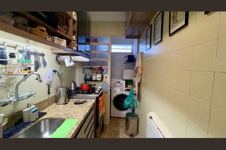 Apartamento à venda com 50m², 2 quartos e 1 vaga Apartamento à venda com 50m², 2 quartos e 1 vagaCozinha