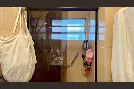 Apartamento à venda com 50m², 2 quartos e 1 vaga Apartamento à venda com 50m², 2 quartos e 1 vagaBanheiro
