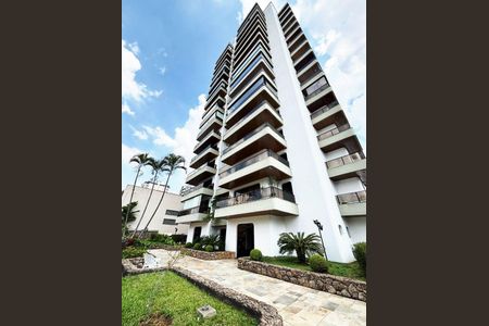 Apartamento à venda com 220m², 3 quartos e 3 vagas