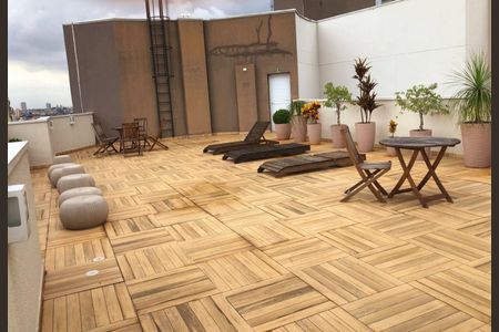 Studio à venda com 65m², 1 quarto e 2 vagas