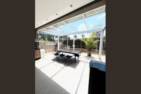 Casa à venda com 600m², 4 quartos e 4 vagas