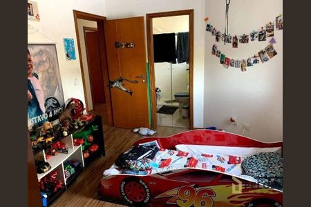 Casa à venda com 4 quartos, 307m² em Sítio Barrocada, São Paulo