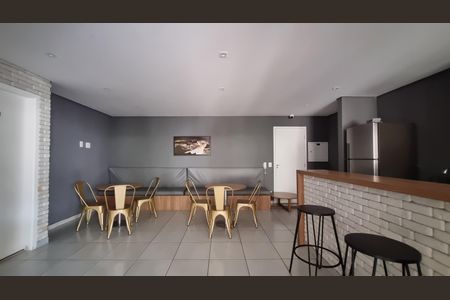 Apartamento para alugar com 42m², 2 quartos e 1 vaga Apartamento para alugar com 42m², 2 quartos e 1 vagaÁrea comum - Salão de festas