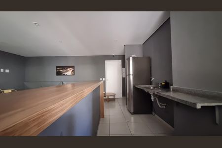 Apartamento para alugar com 42m², 2 quartos e 1 vaga Apartamento para alugar com 42m², 2 quartos e 1 vagaÁrea comum - Salão de festas
