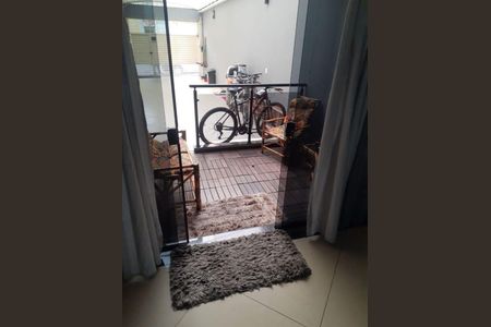 Casa à venda com 300m², 3 quartos e 2 vagas