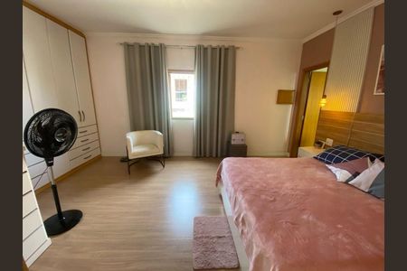 Casa à venda com 3 quartos, 179m² em Vila Rosalia, Guarulhos