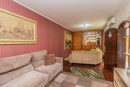Casa à venda com 4 quartos, 400m² em Parque da Vila Prudente, São Paulo