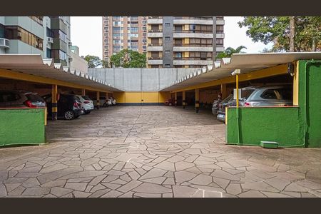 Apartamento à venda com 77m², 2 quartos e 1 vaga