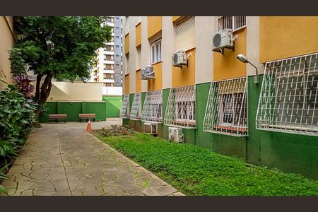 Apartamento à venda com 77m², 2 quartos e 1 vaga