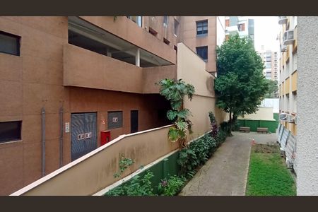 Apartamento à venda com 77m², 2 quartos e 1 vaga