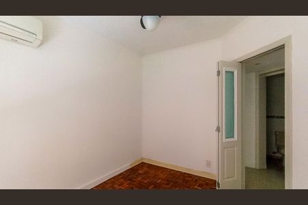 Apartamento à venda com 77m², 2 quartos e 1 vaga