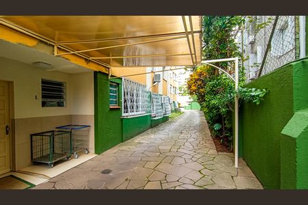 Apartamento à venda com 77m², 2 quartos e 1 vaga
