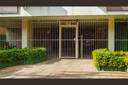 Apartamento à venda com 77m², 2 quartos e 1 vaga