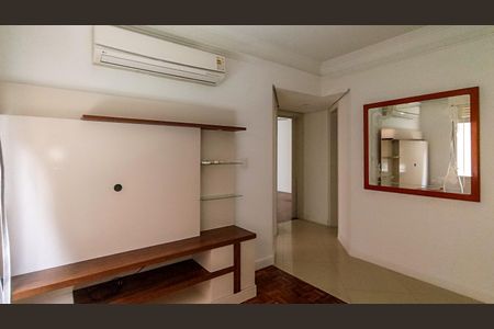 Apartamento à venda com 77m², 2 quartos e 1 vaga
