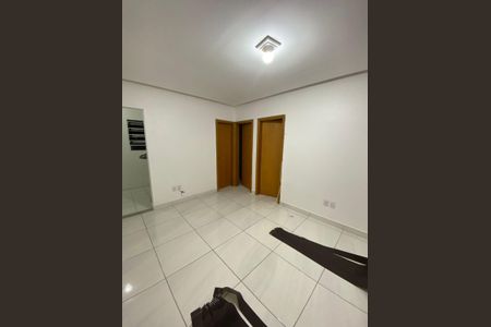 Sala de apartamento para alugar com 2 quartos, 44m² em Vila Brasileira, Mogi das Cruzes