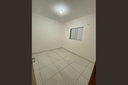 Quarto de apartamento para alugar com 2 quartos, 44m² em Vila Brasileira, Mogi das Cruzes