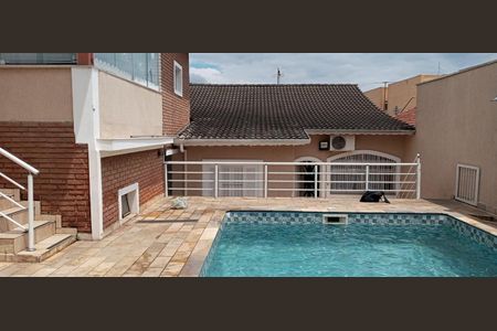 Casa à venda com 333m², 3 quartos e 4 vagas