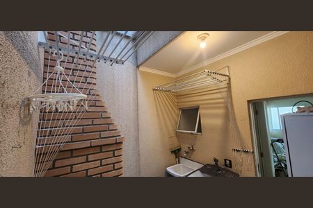 Casa à venda com 3 quartos, 120m² em Vila Mazzei, São Paulo